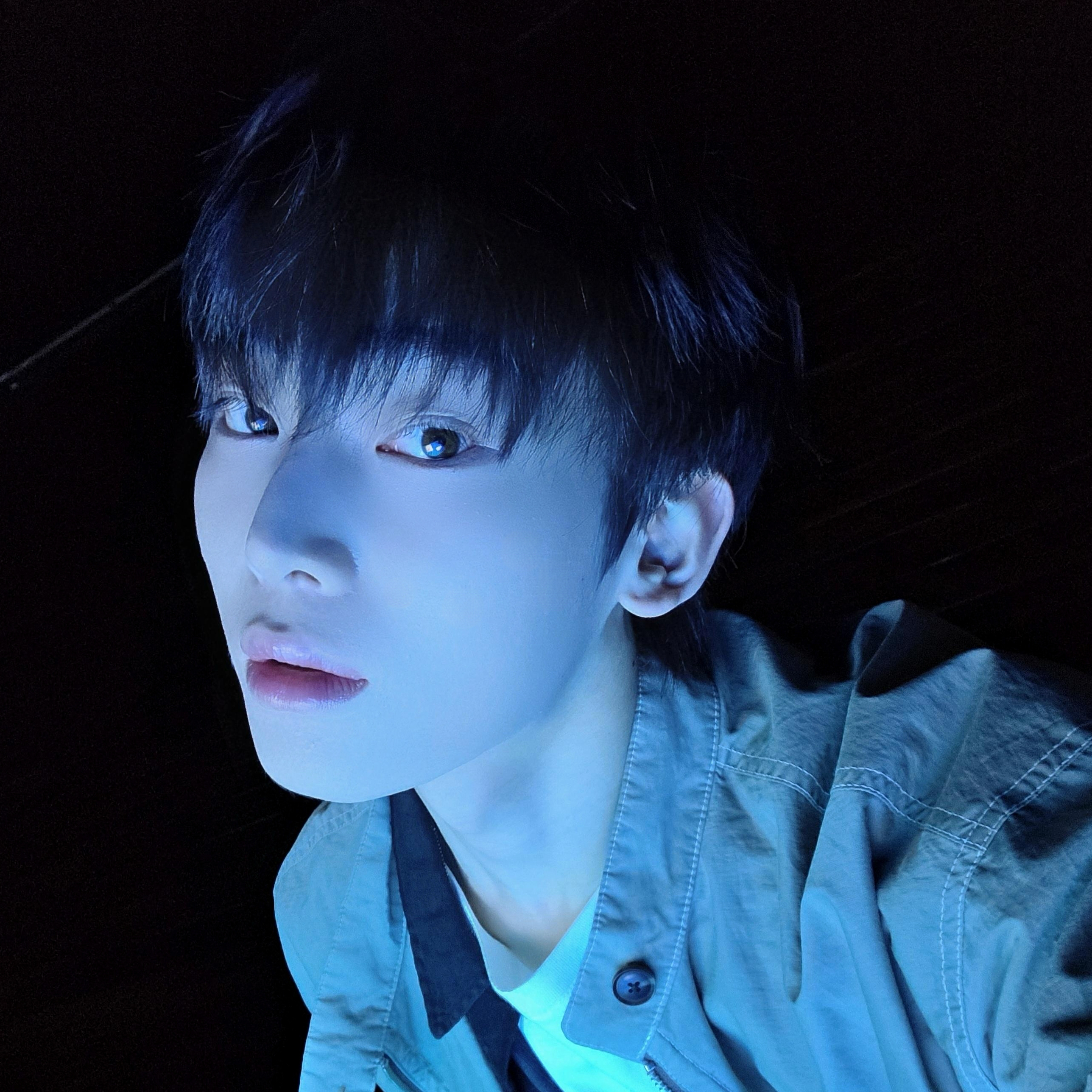 선우 (ENHYPEN)의 비하인드 컷