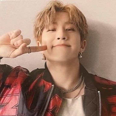 A moment captured by Jinjin (ASTRO)'s fan