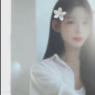 A moment captured by Soodam's fan