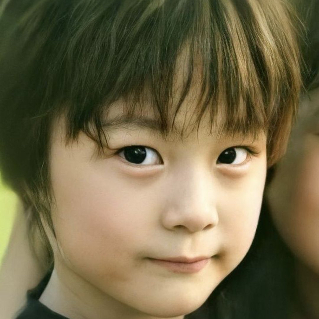 Latest photo of Moonbin (ASTRO)