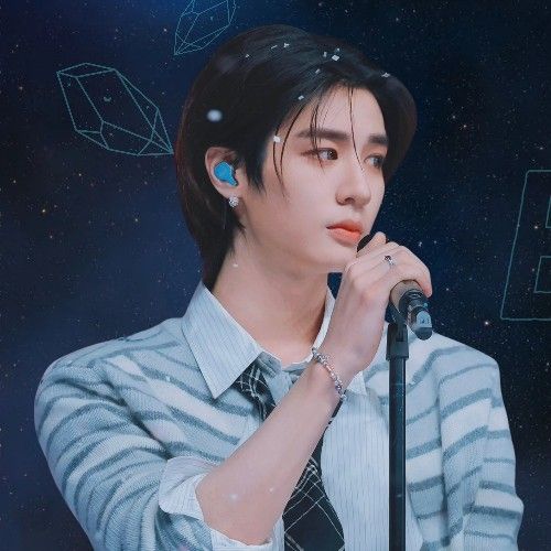 Recent activity shot of Leehan (BOYNEXTDOOR)