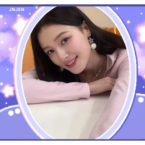 ナンシー (MOMOLAND)の最近の活動写真