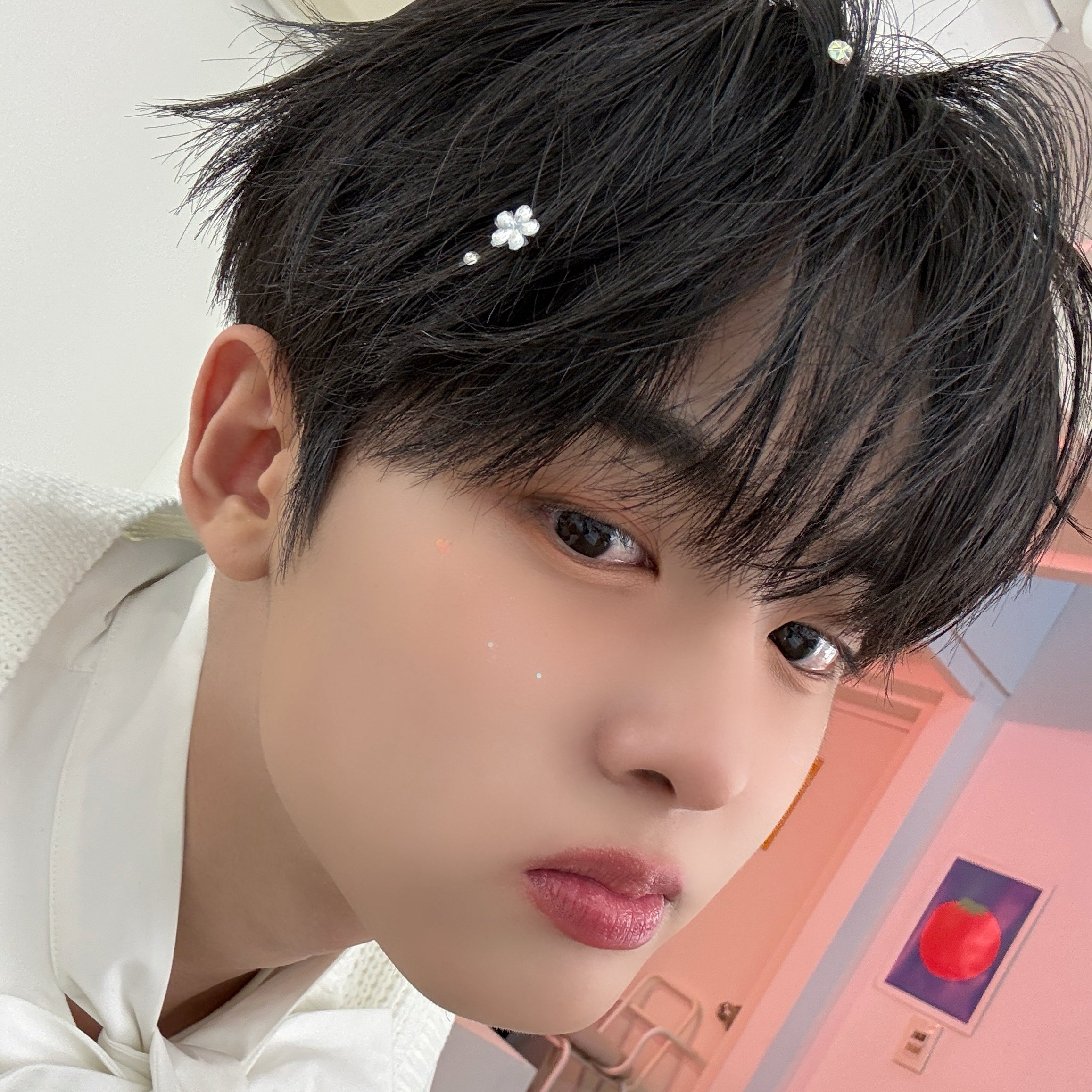 A moment captured by Woono (YOUNITE)'s fan