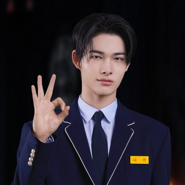 Behind-the-scenes cut of NI-KI (ENHYPEN)