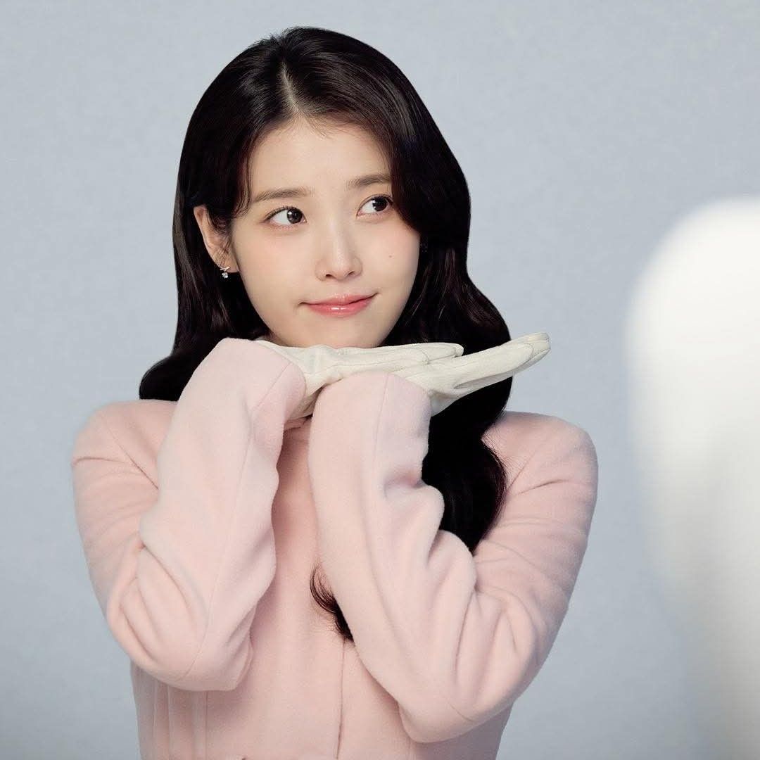 아이유의 최신 사진