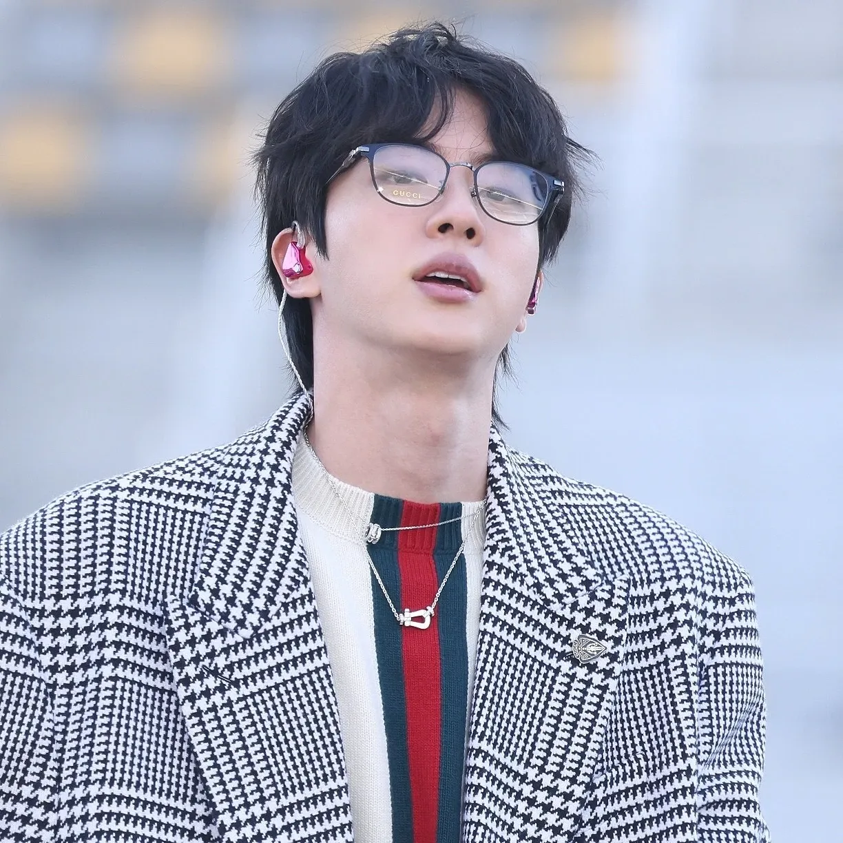 진 (방탄소년단)의 비하인드 컷