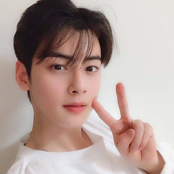 Behind-the-scenes cut of Eunwoo (ASTRO)