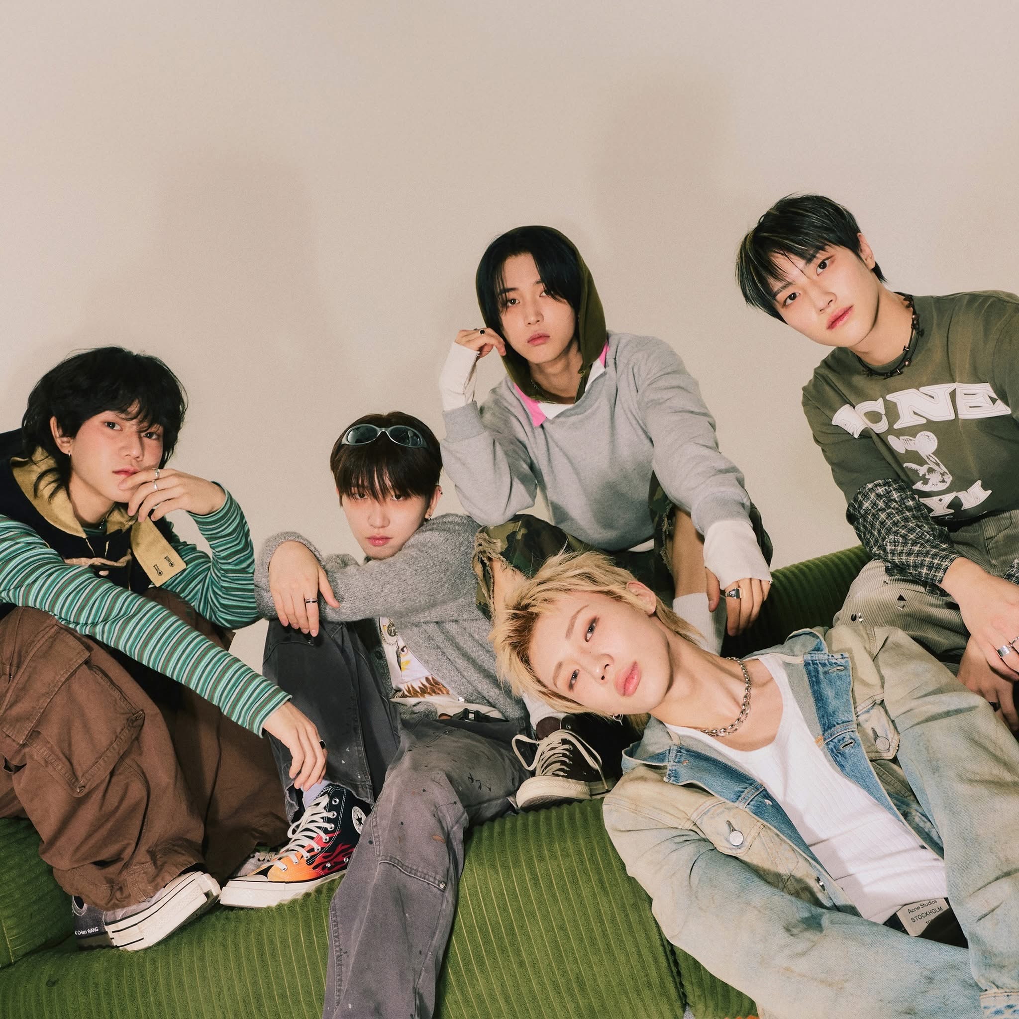 TNX 최근 활동샷