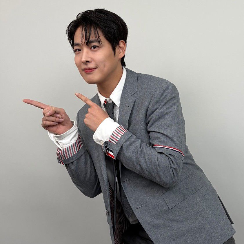 A moment captured by Choi Byungchan's fan