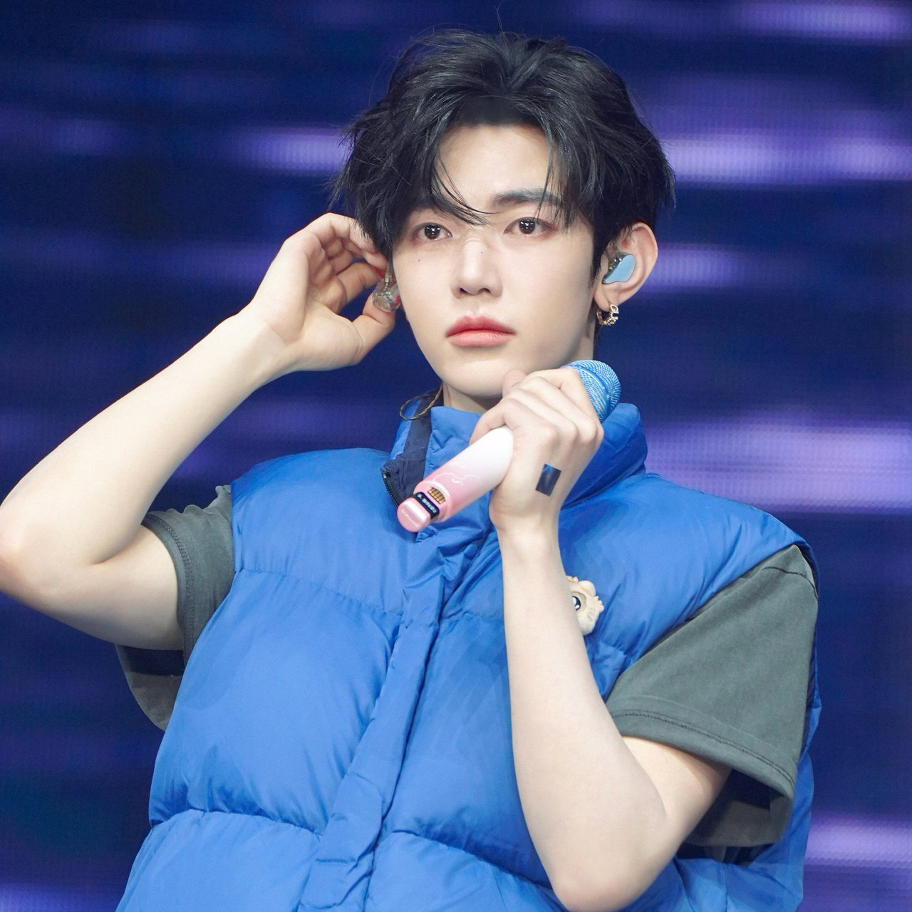 Behind-the-scenes cut of Zhang Hao