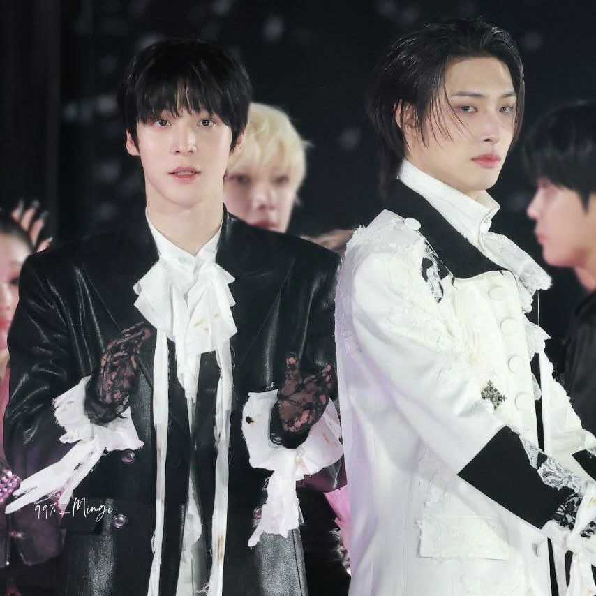 에이티즈 최근 활동샷