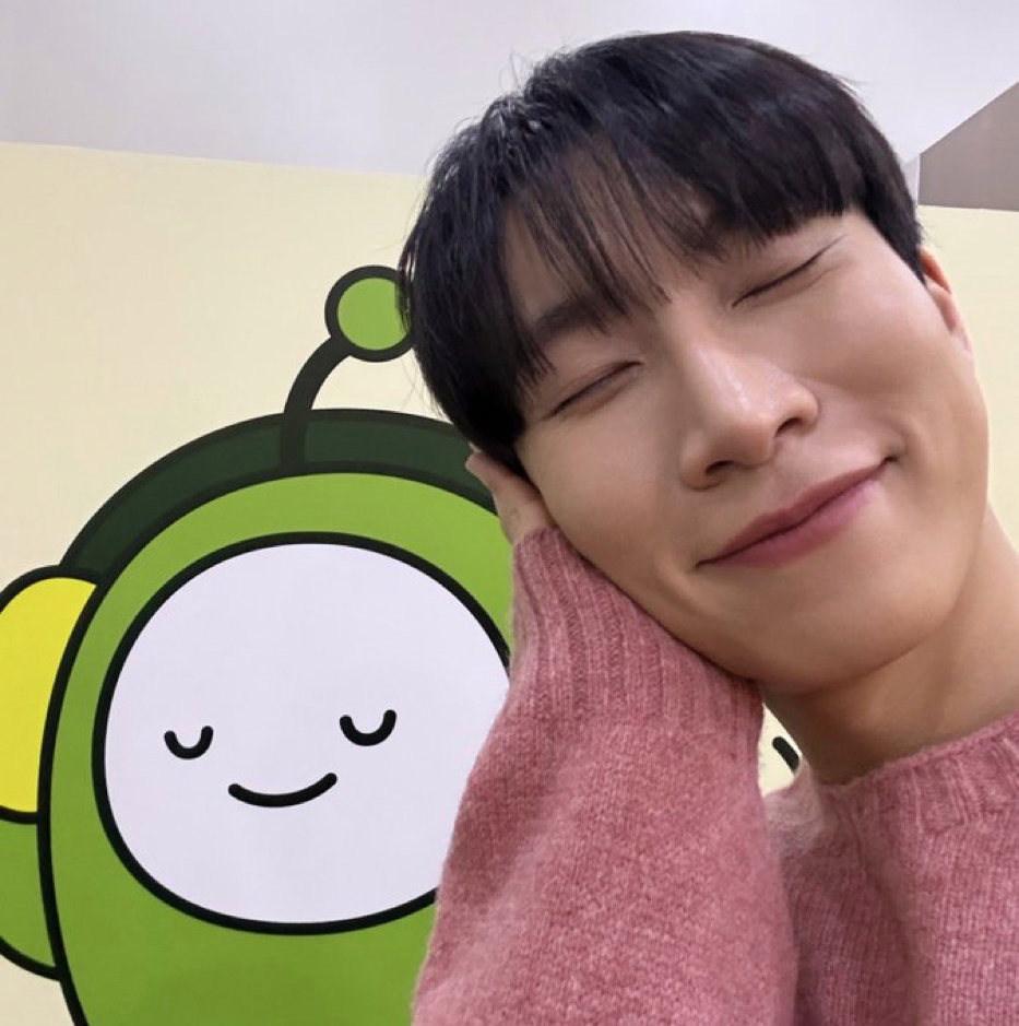 Latest photo of Seo Eunkwang (BTOB)