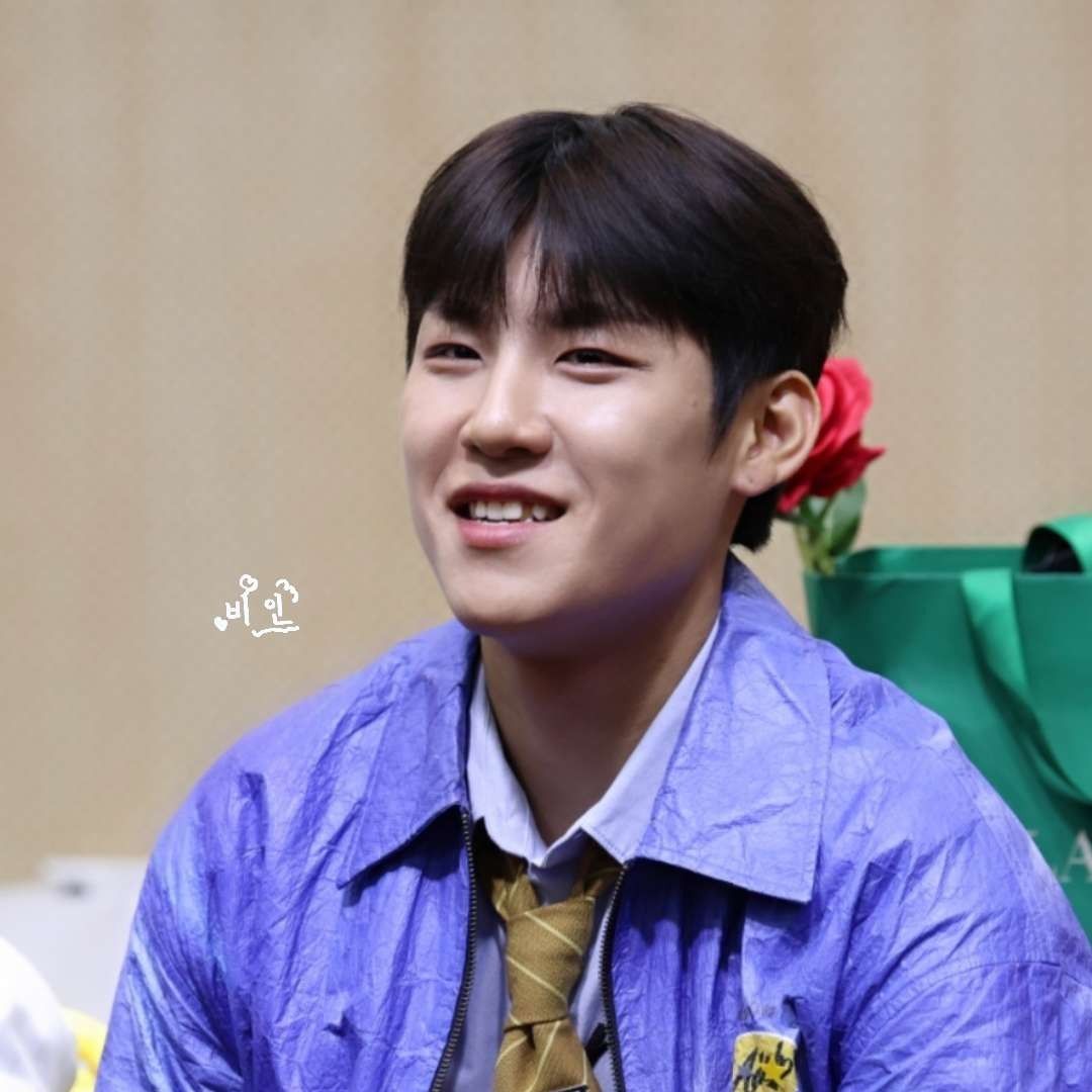 Recent activity shot of Park Woojin (AB6IX)