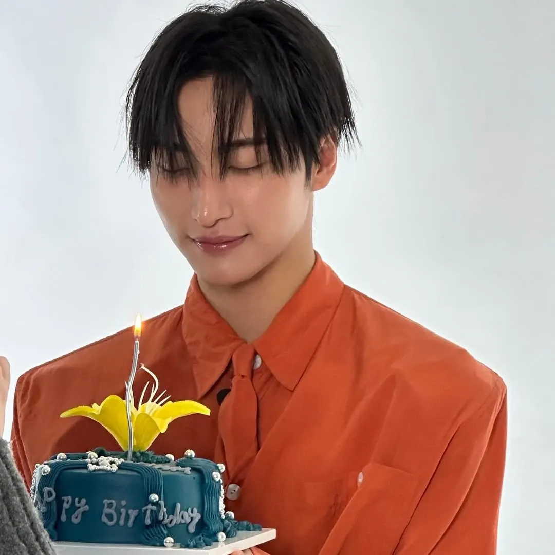 星和 (ATEEZ)的最新照片