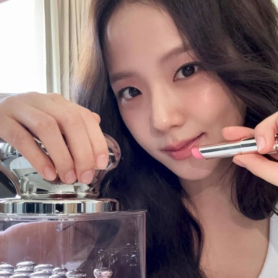 지수 (BLACKPINK)의 비하인드 컷