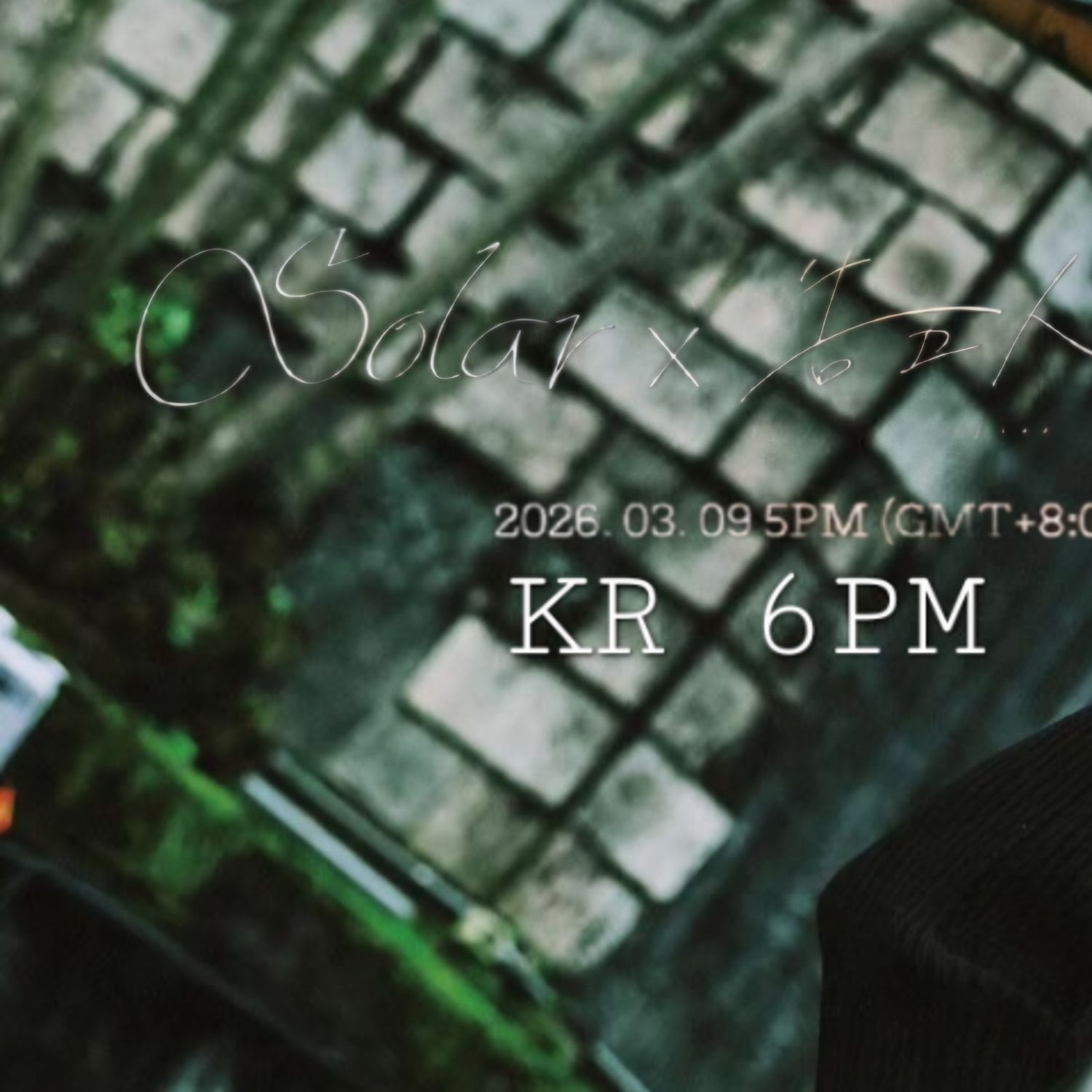 Behind-the-scenes cut of Solar (MAMAMOO)