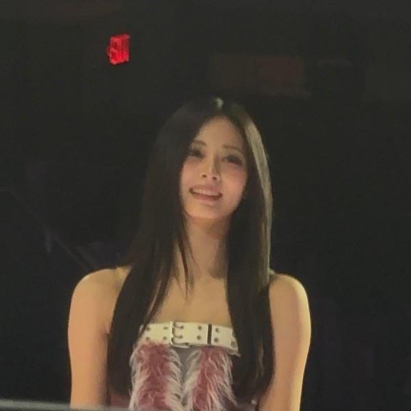 Popular profile image of Tzuyu (TWICE) selected by votes