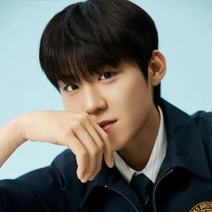 Recent activity shot of Park Woojin (AB6IX)