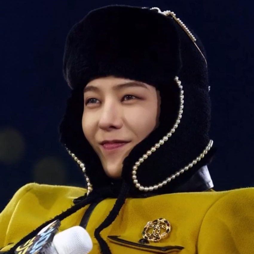 Behind-the-scenes cut of G-DRAGON (BIGBANG)