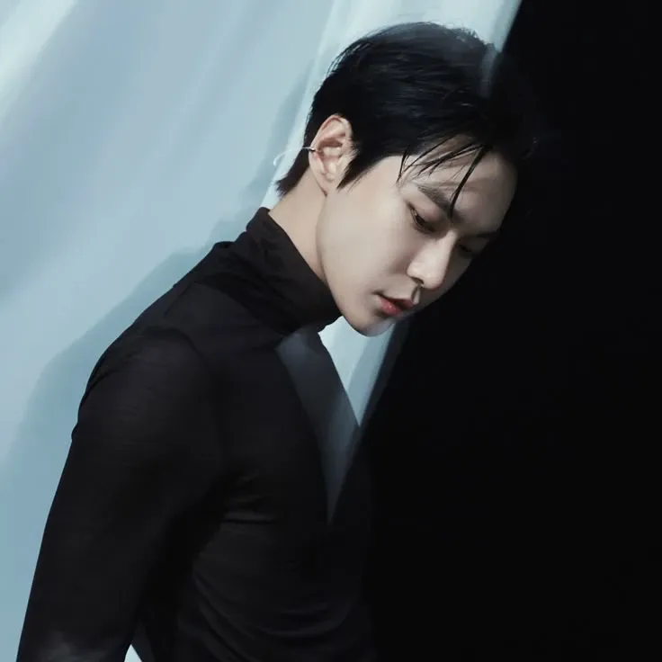 A moment captured by Doyoung (NCT 127)'s fan