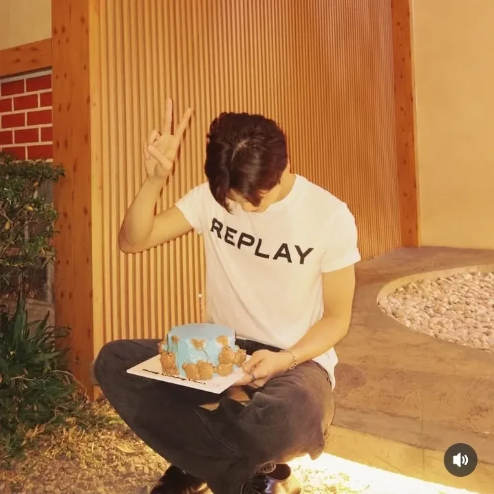 A moment captured by Vinci (HORI7ON)'s fan