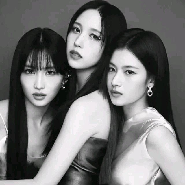 미나 (TWICE) 최근 활동샷