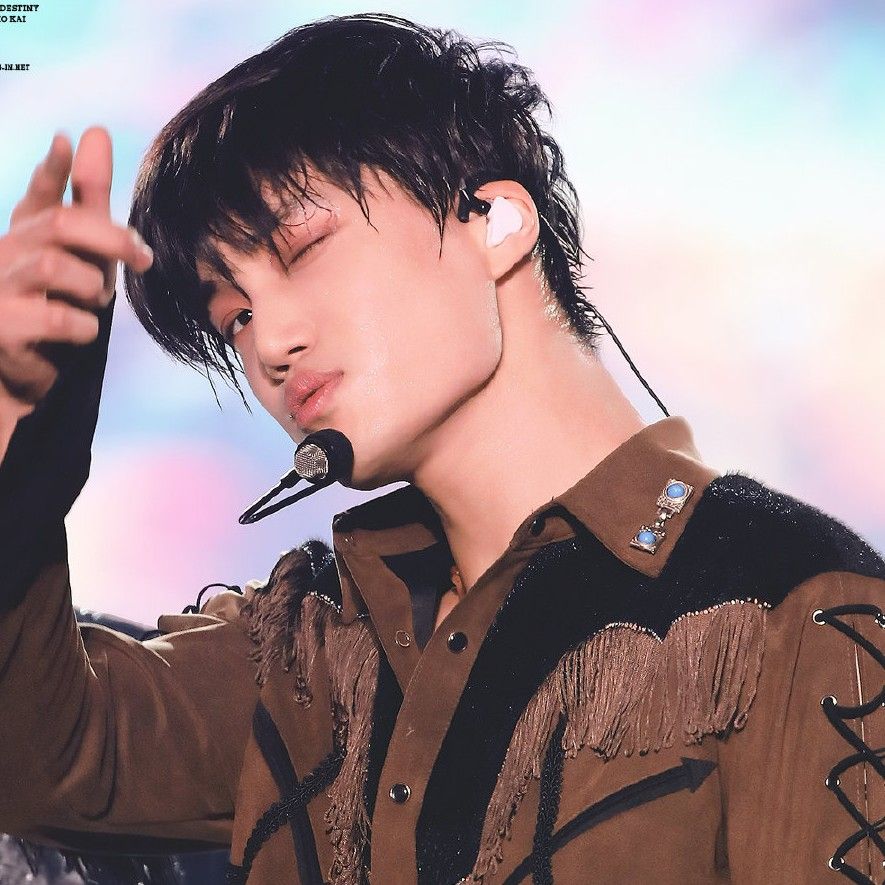 Potret di balik layar Kai (EXO)