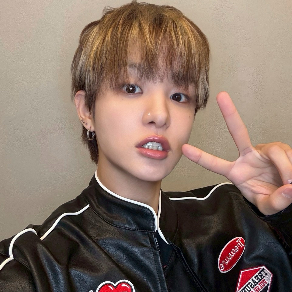 Behind-the-scenes cut of Jihoon (TREASURE)