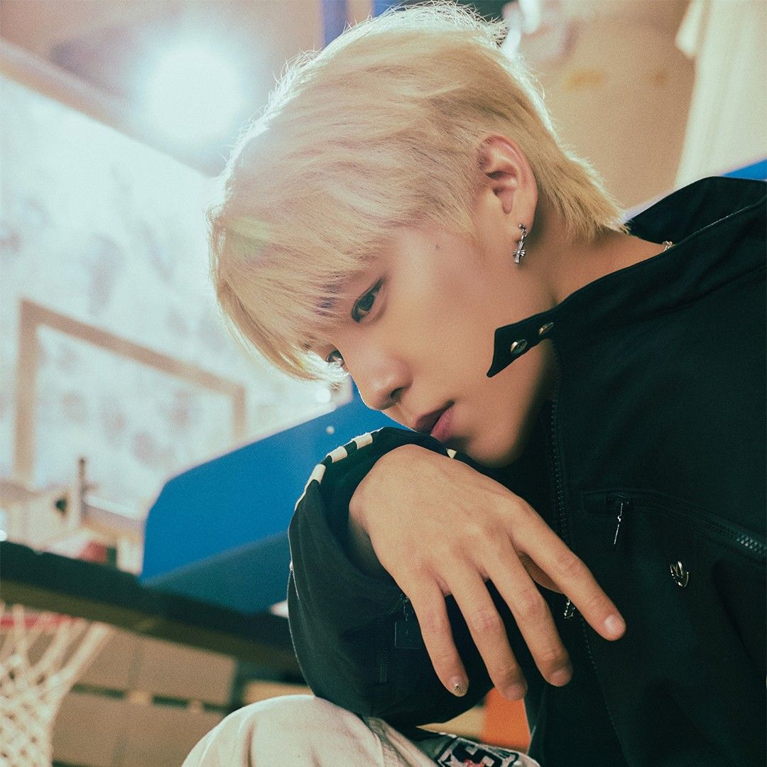 Latest photo of Park Woojin (AB6IX)