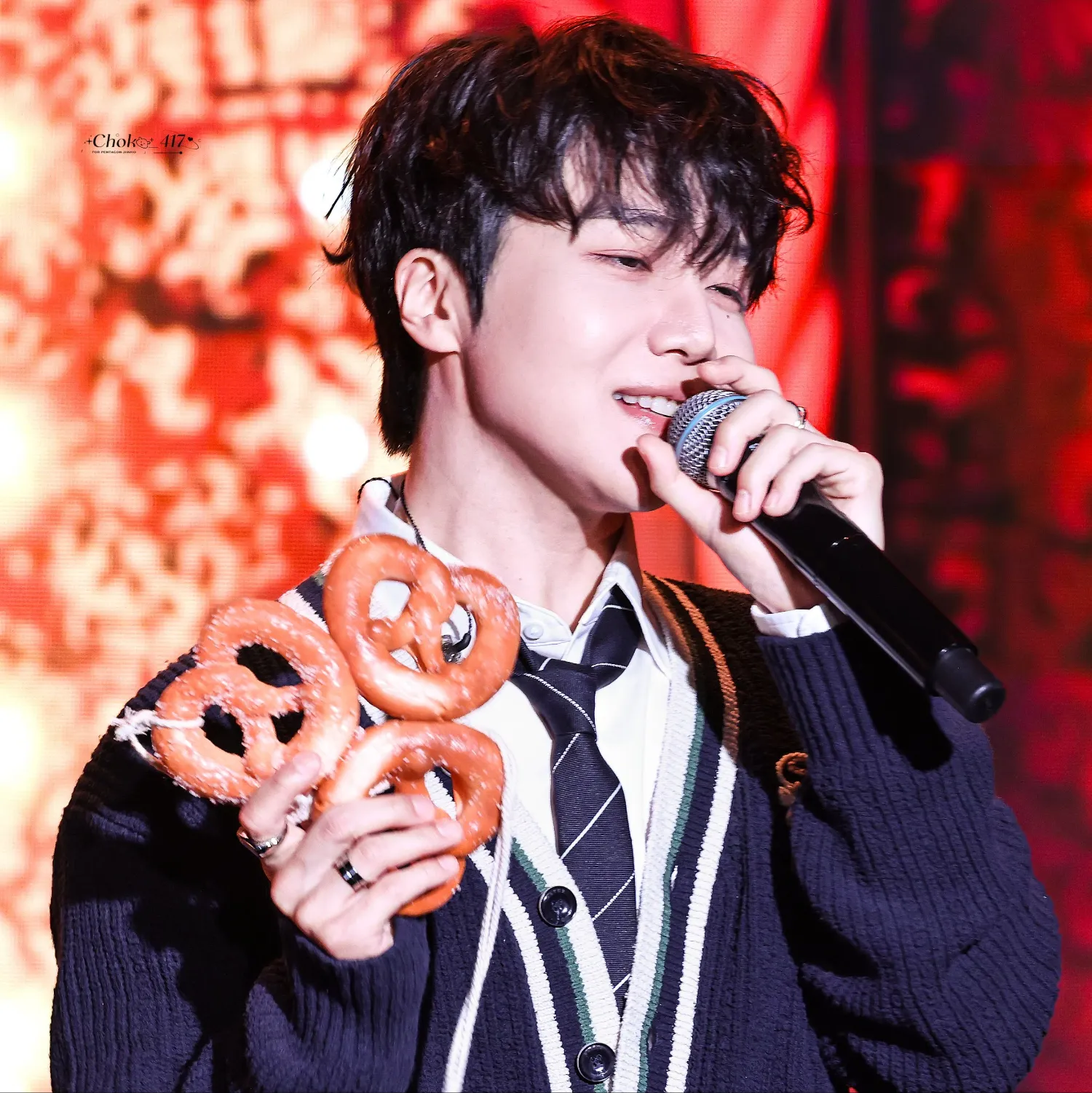 Recent activity shot of Jinho (PENTAGON)