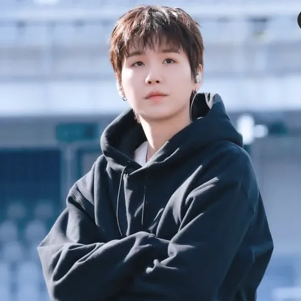 Potret di balik layar SUGA (BTS)