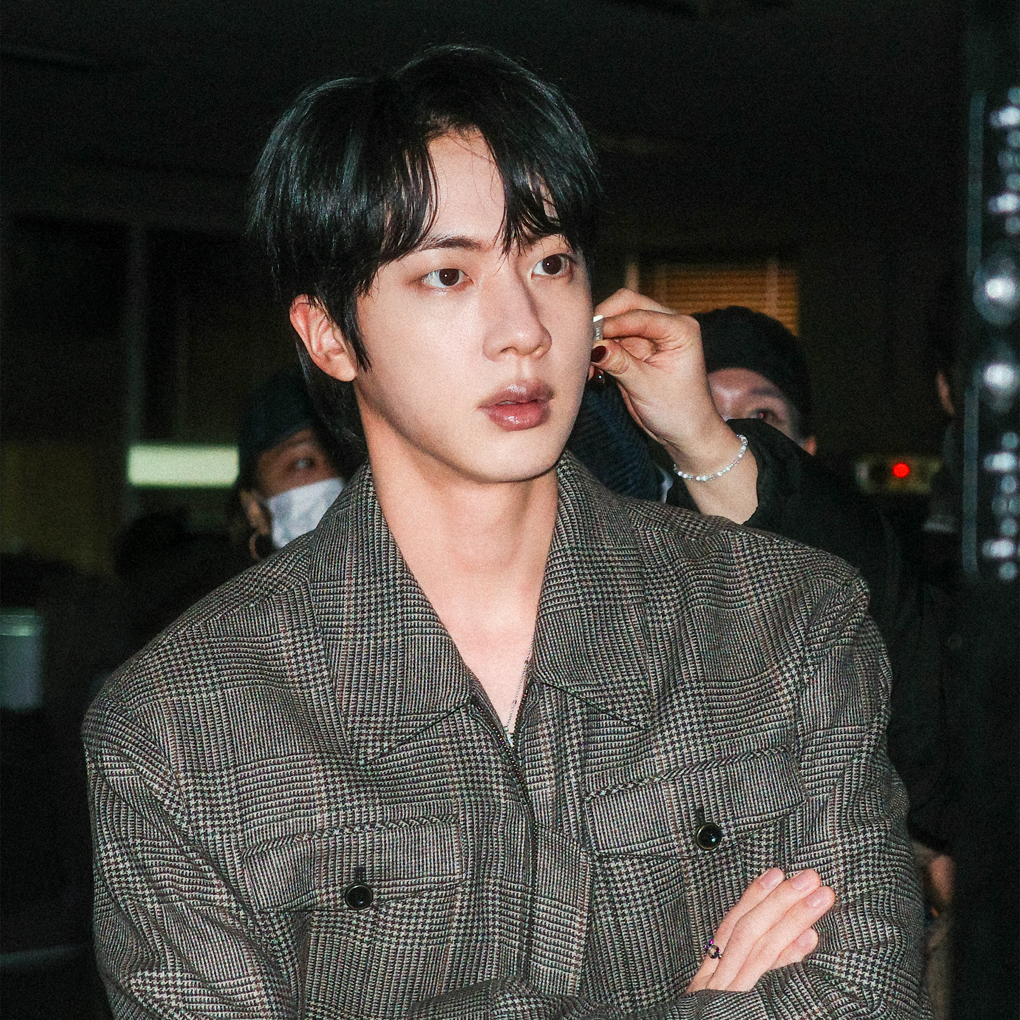 Foto aktivitas terbaru Jin (BTS)
