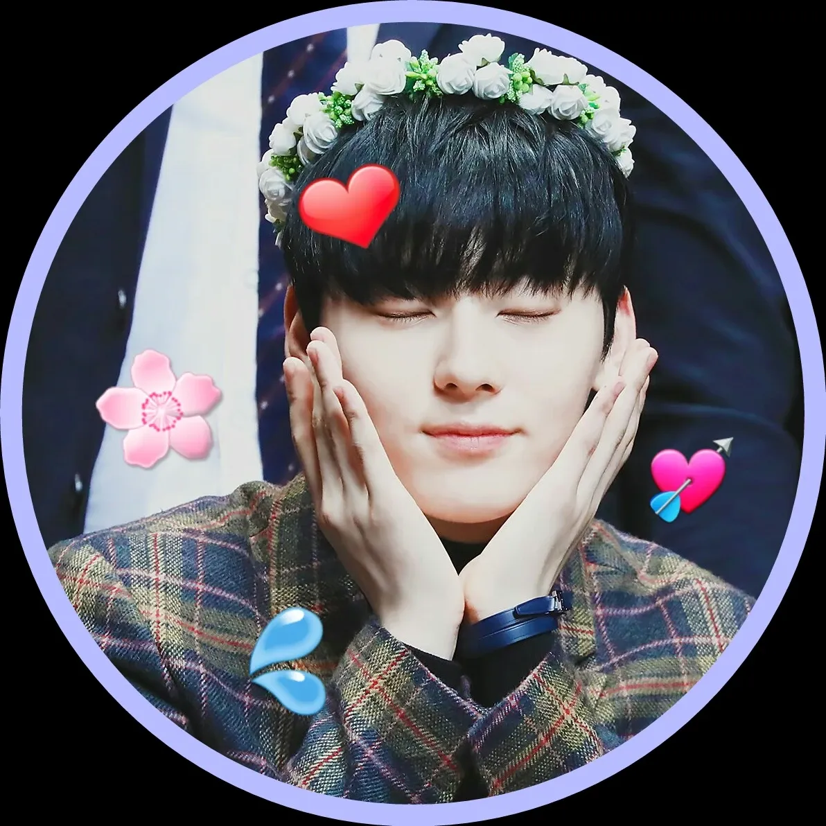 황민현 최근 활동샷