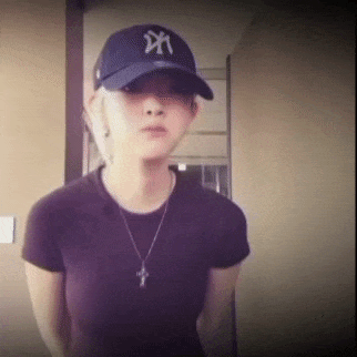 Latest photo of Suyeon (VVUP)