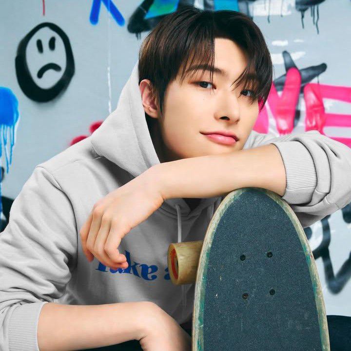 에이티즈의 비하인드 컷