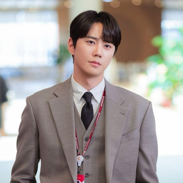 Recent activity shot of Lee Junyoung