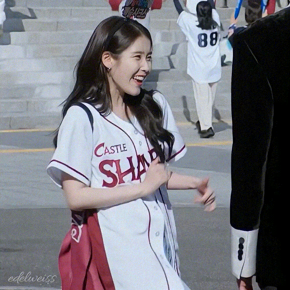 Potret di balik layar IU