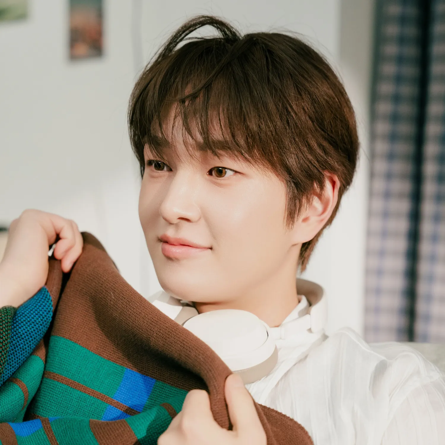 Behind-the-scenes cut of Onew (SHINee)