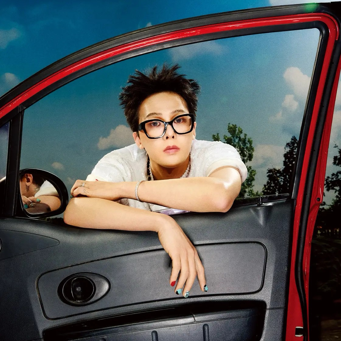 A moment captured by G-DRAGON (BIGBANG)'s fan