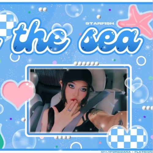 A moment captured by AleXa's fan