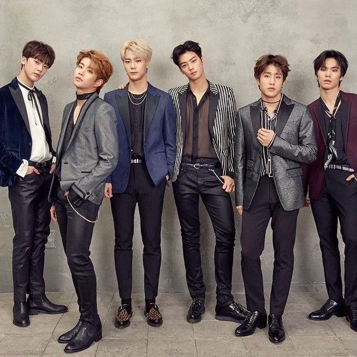 아스트로 최근 활동샷