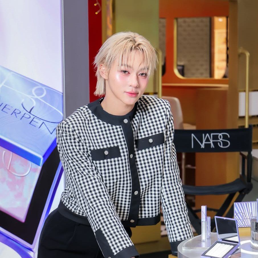 Recent activity shot of Lego (LYKN)