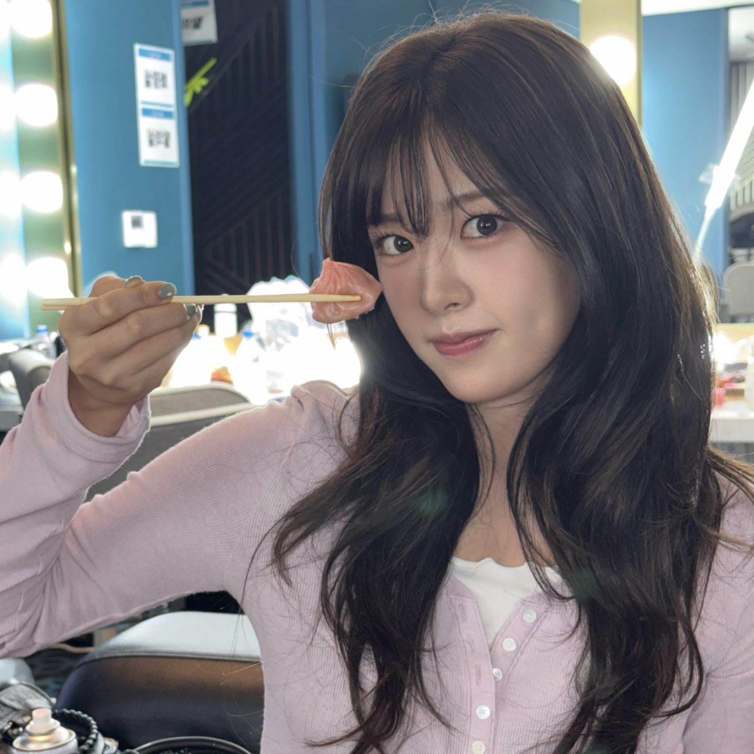 안유진 (IVE)의 비하인드 컷