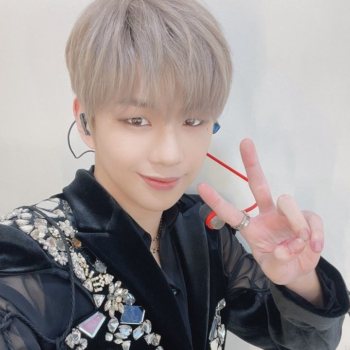 Foto aktivitas terbaru Kang Daniel