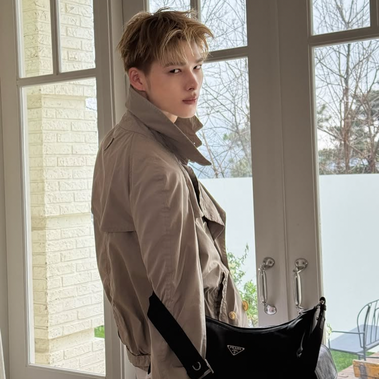 Foto aktivitas terbaru NI-KI (ENHYPEN)