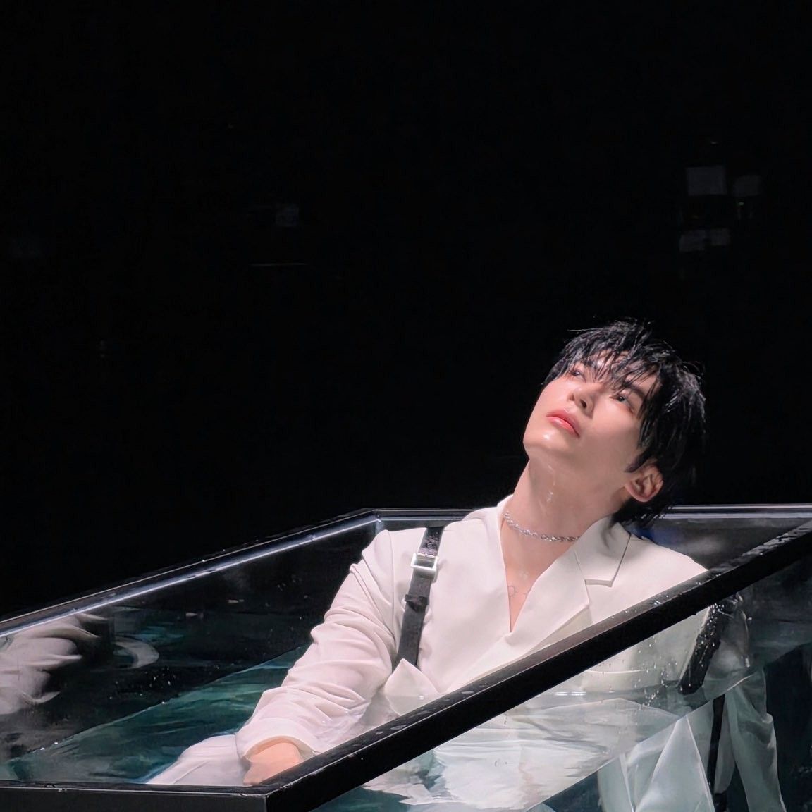 Recent activity shot of Sung Hanbin (ZEROBASEONE)