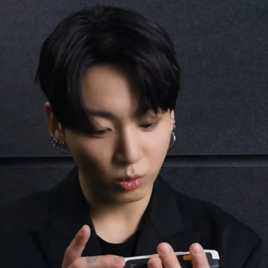 정국 (방탄소년단)의 최신 사진