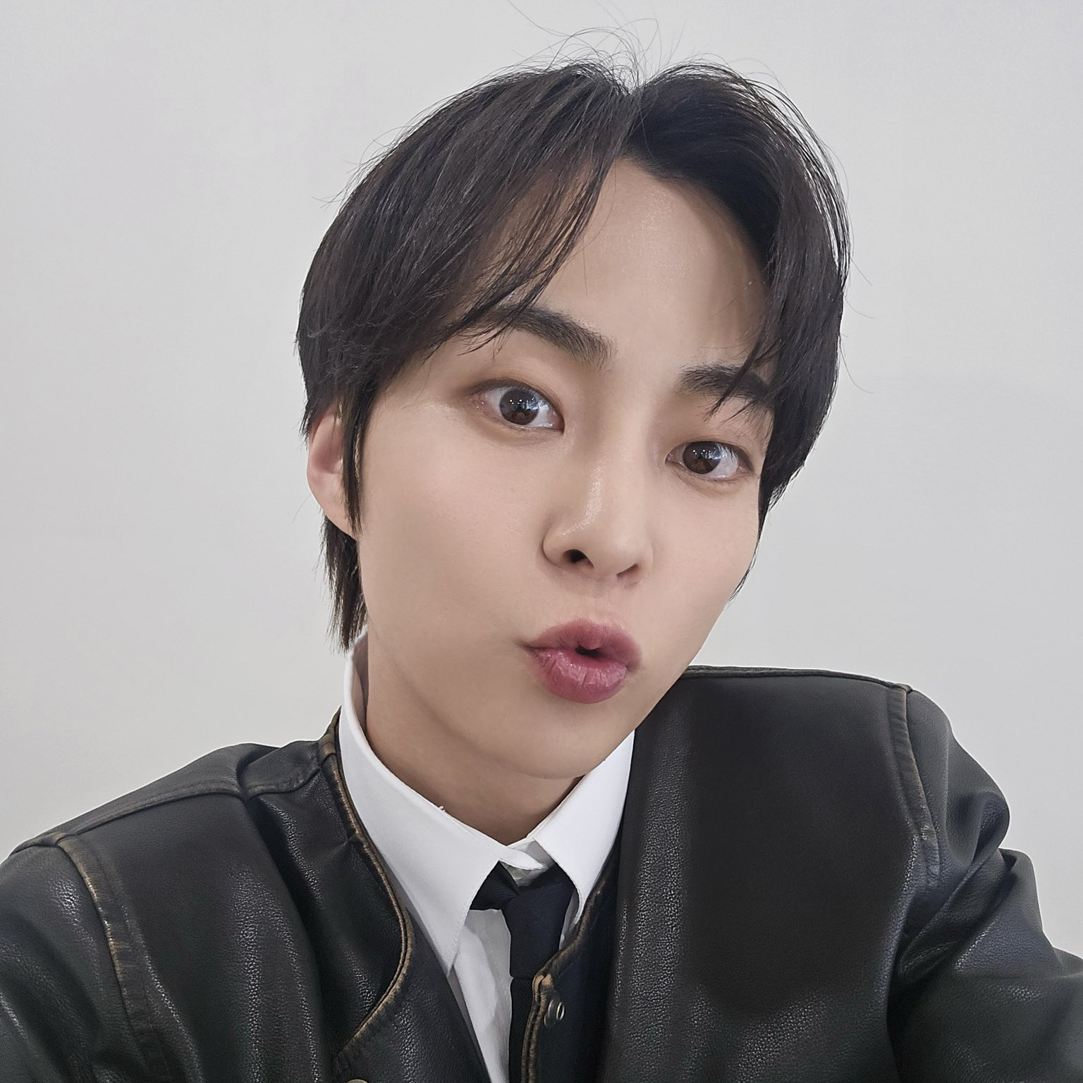 시우민 (EXO) 최근 활동샷