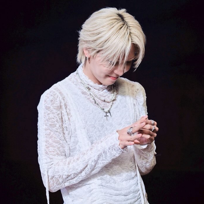 Foto terbaru Kawashiri Ren (JO1)