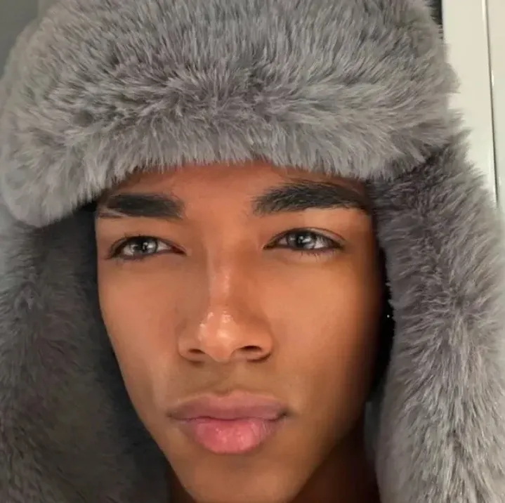 Kauê (SANTOS BRAVOS)的最新活動照片